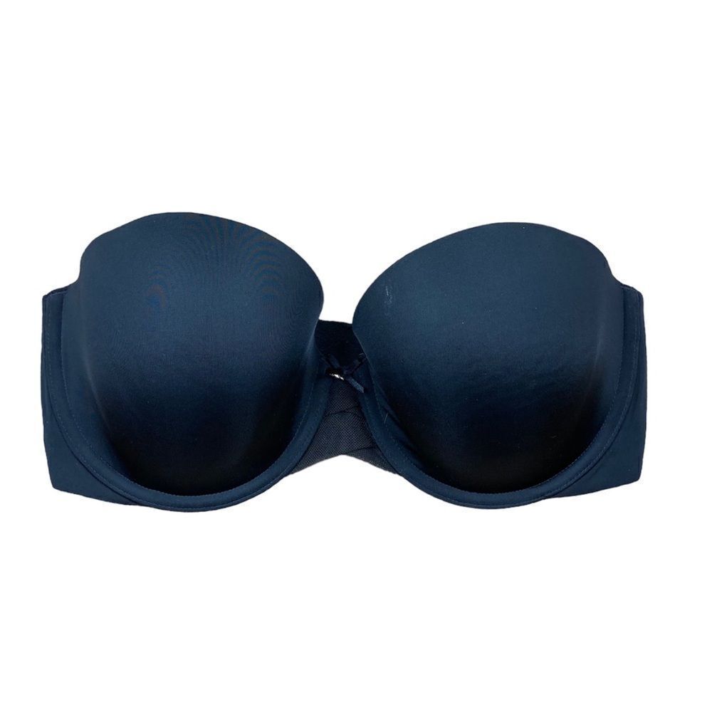 Victoria’s Secret black lined strapless bra